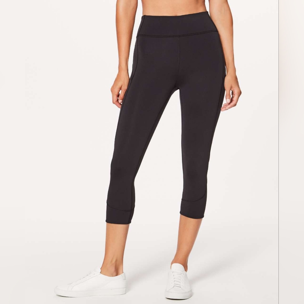 Lululemon In Movement Crop *Everlux 19" Black